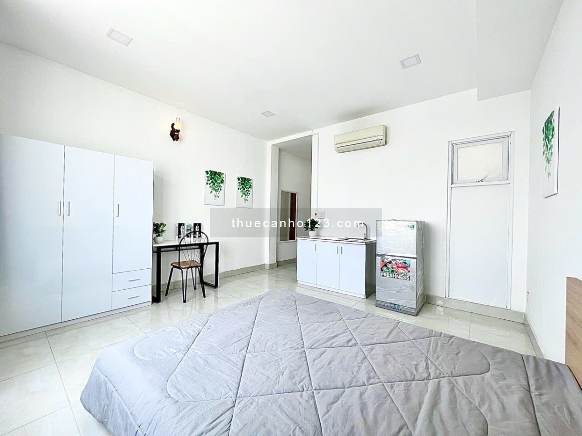 Cho thuê căn hộ Studio Cửa sổ thoáng Q4 gần ĐH Luật, ĐH Nguyễn Tất Thành, chợ 200, nhà thờ Xóm Chiếu