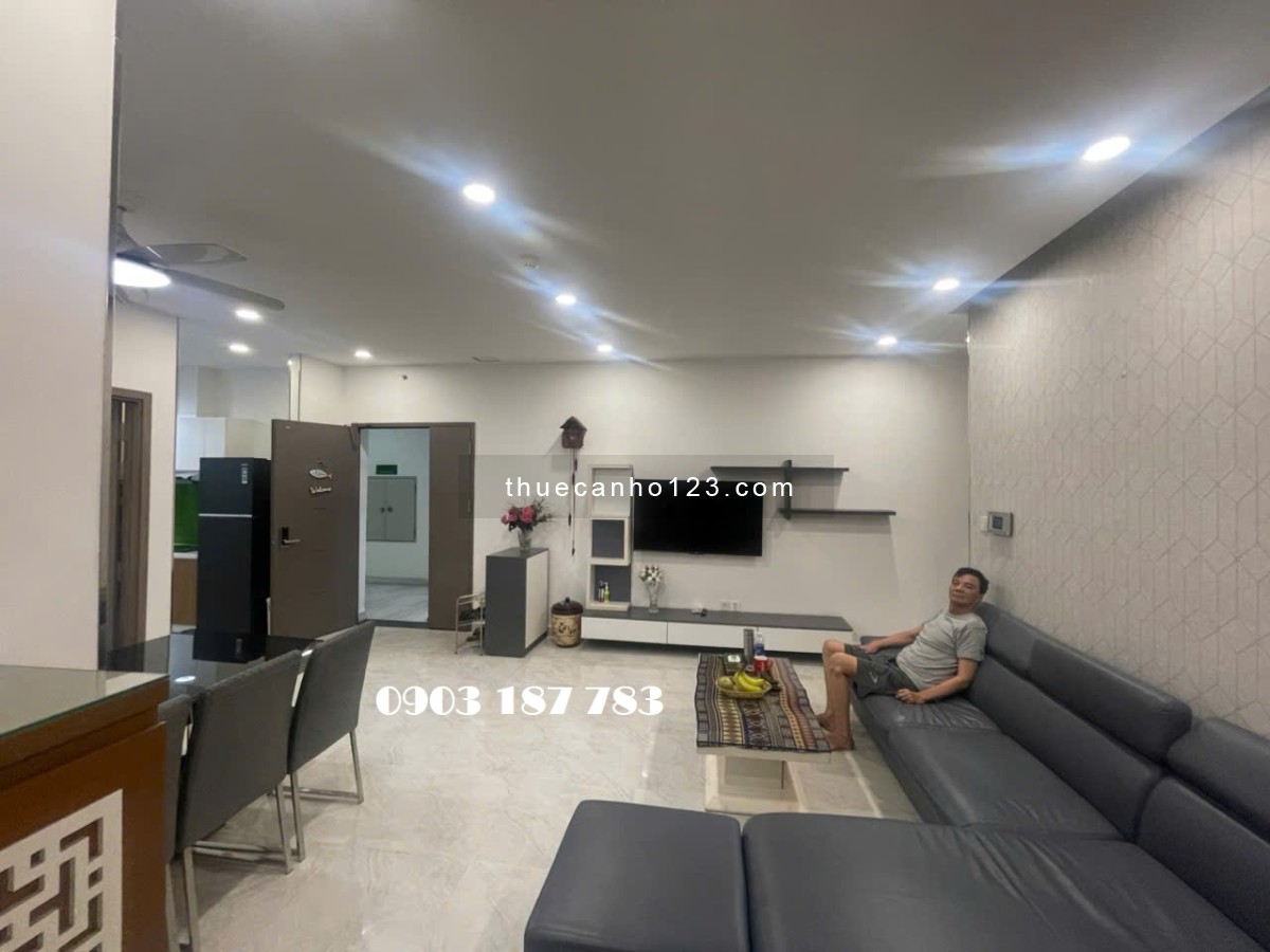 Căn hiếm 3PN-120m2, có sân vườn 30m2, Nội thất đẹp, nhà mới, Giá 20Tr/ tháng