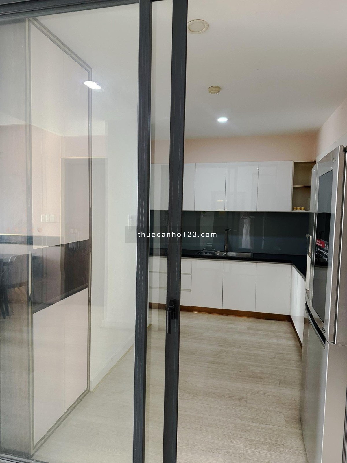 Cho thuê căn hộ Centana Thủ Thiêm - Đường Mai Chí Thọ