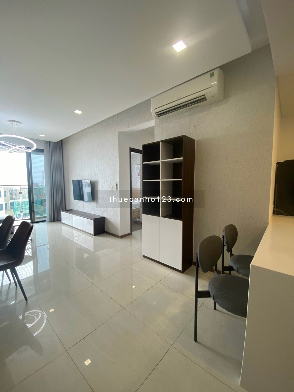 Cho thuê căn hộ one verandah 2pn, 81m², full nội thất đẹp, view sông – Giá 22 triệu