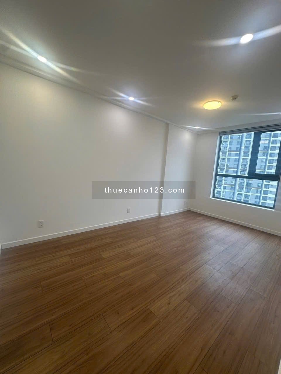 Cho thuê căn hộ Precia 3pn, 2wc, 96m², nhà mới 100%, giá 18 triệu/tháng