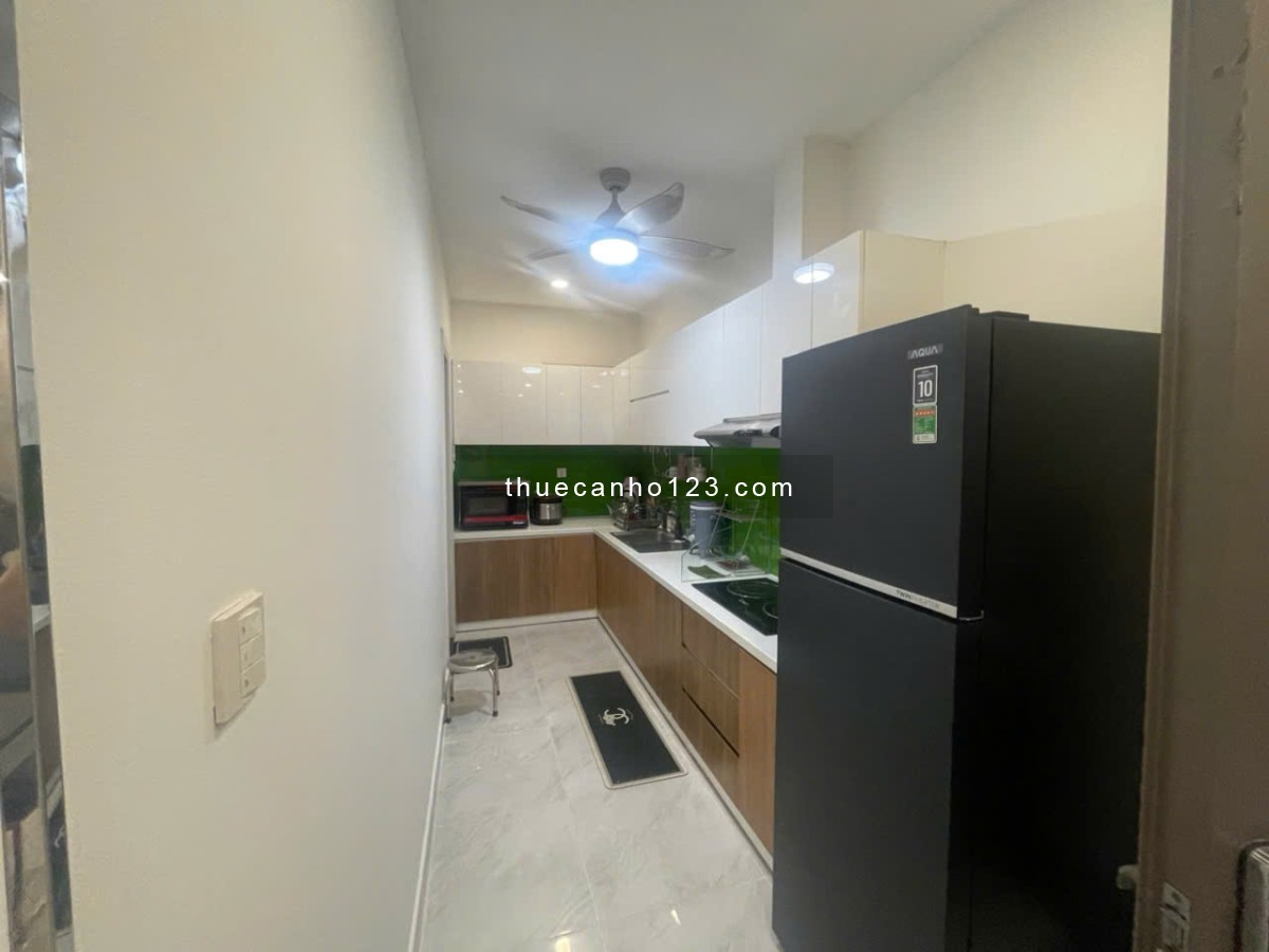 Căn hiếm 3PN-120m2, có sân vườn 30m2, Nội thất đẹp, nhà mới, Giá 20Tr/ tháng