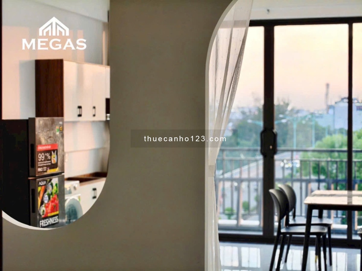 Cho Thuê Căn Hộ 1PN Ban Công, Tách Bếp – Full Nội Thất Cao Cấp – View Sân Bay – Gần Etown & ga T3