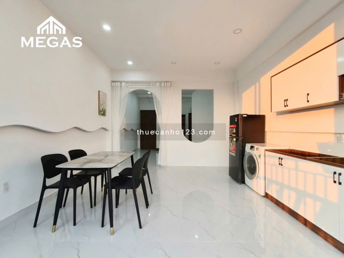 Cho Thuê Căn Hộ 1PN Ban Công, Tách Bếp – Full Nội Thất Cao Cấp – View Sân Bay – Gần Etown & ga T3