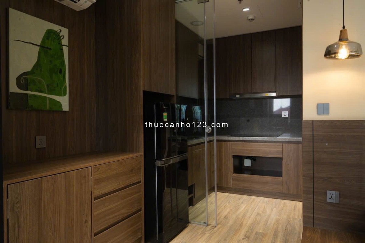 Cho Thuê Căn Hộ 1 Phòng Ngủ Ban Công – Tách Bếp – Full Nội Thất Cao Cấp – Máy Giặt Riêng – Gần Etown