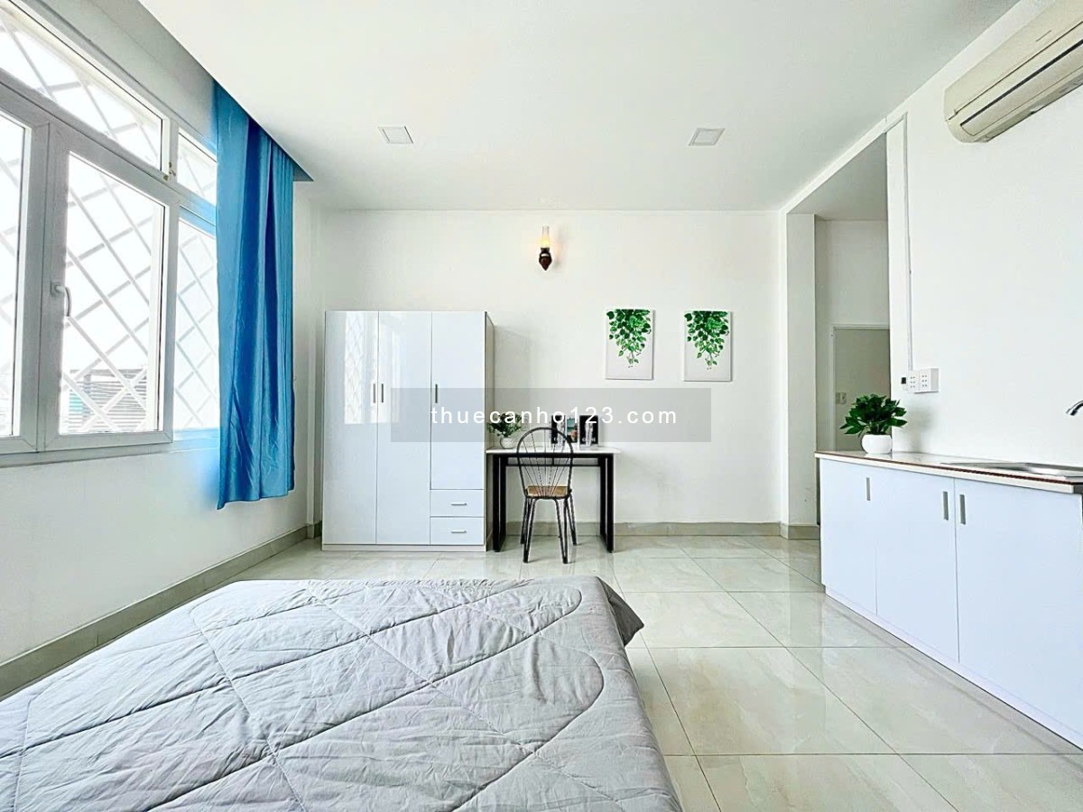 Cho thuê studio cửa sổ trời, gần chợ Xóm Chiếu, Đh Luật, Đh Nguyễn Tất Thành, cầu Kênh Tẻ,...