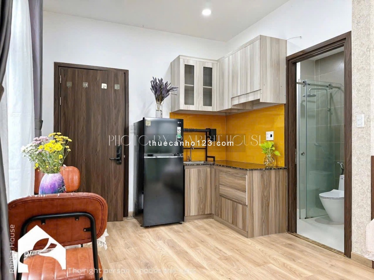 Studio full nội thất – Ban công siêu rộng thoáng mát – Đường Nguyễn Thái Bình, trung tâm Tân Bình