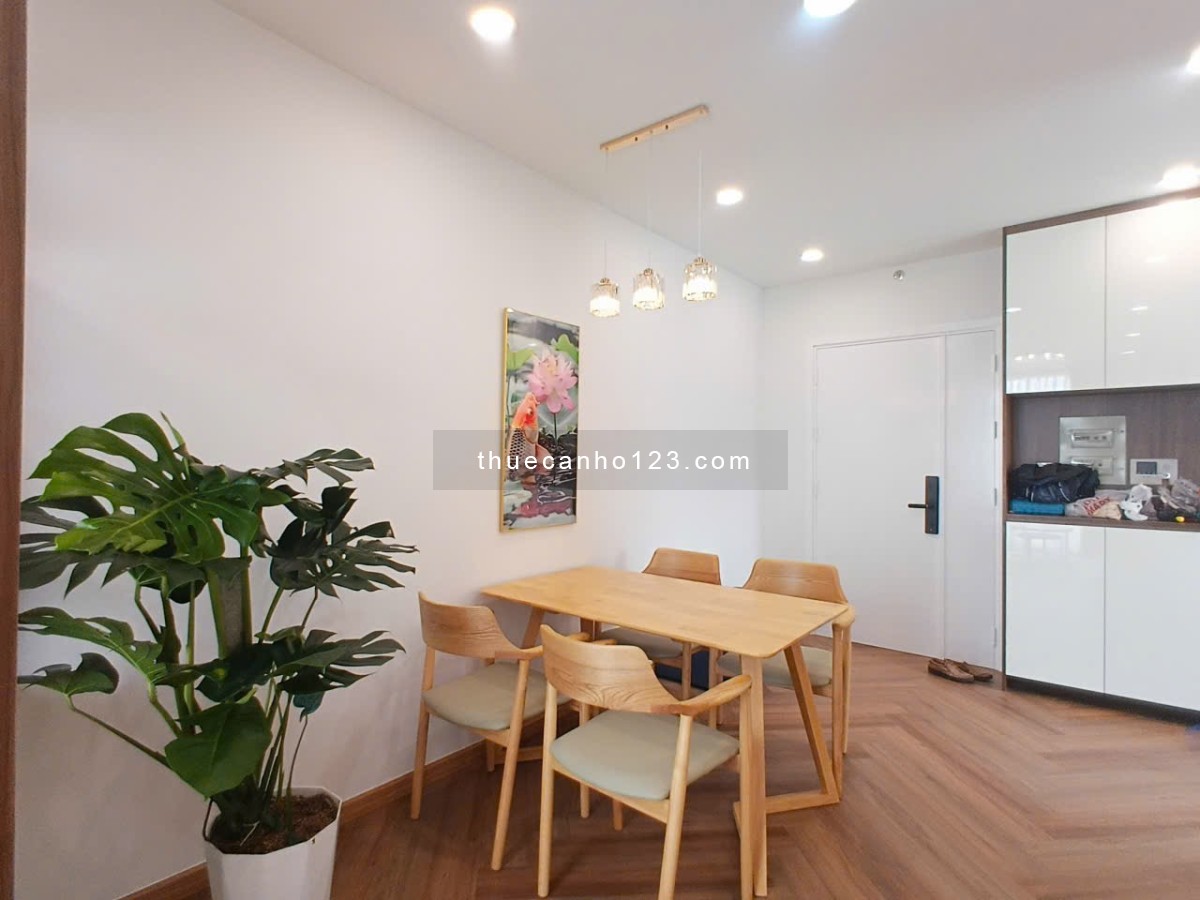 Cho thuê gấp căn hộ Q4 - Bến Vân Đồn, view BITEXCO, FULL nột thất, giá 15,5tr/tháng, 14tr5/ tháng