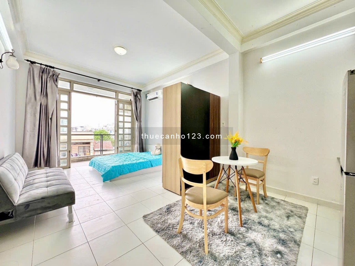 Căn hộ studio ban công full nội thất rộng 40m2 Gần lăng cha cả ngã tư bảy hiên quận tân bình