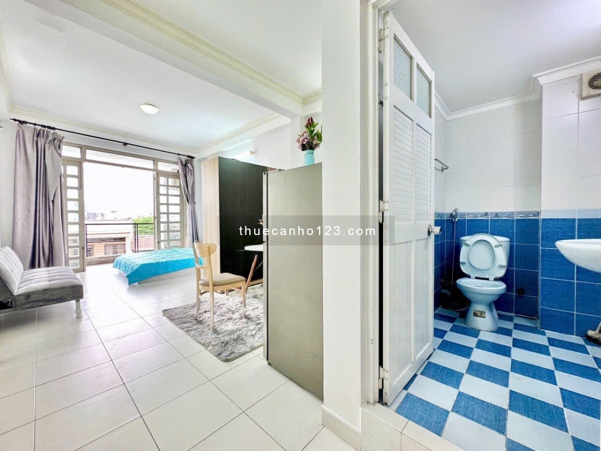 Căn hộ studio ban công full nội thất rộng 40m2 Gần lăng cha cả ngã tư bảy hiên quận tân bình