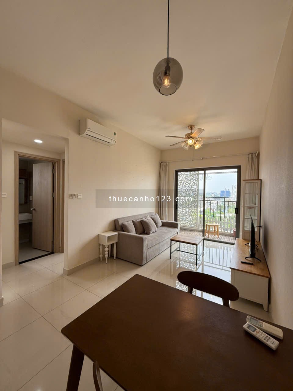 Cho thuê 1PN nhà đẹp - The Sun Avenue