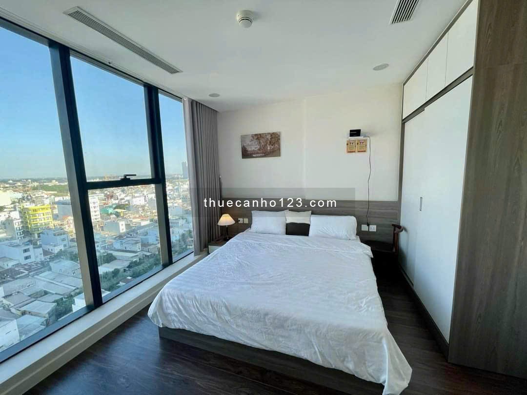 Cho thuê căn hộ 2PN +1 PLV, Diện tích 85.6m2, rộng rãi, tầng cao, nội thất đẹp