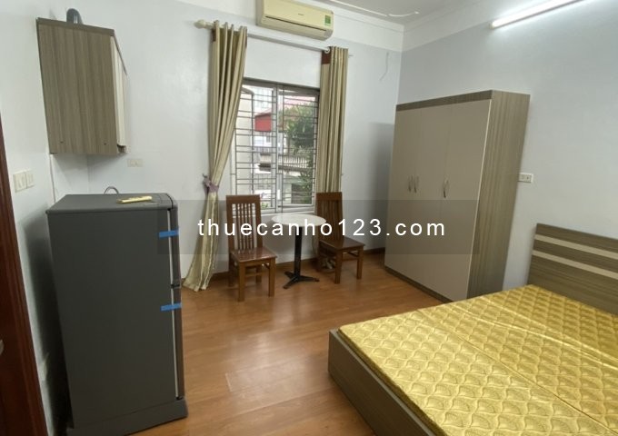 Cho thuê Căn chung cư mini giá rẻ tại Số 98 Ngõ 116 Phan Kế Bính, Cống Vị, Ba Đình. Chỉ 4tr