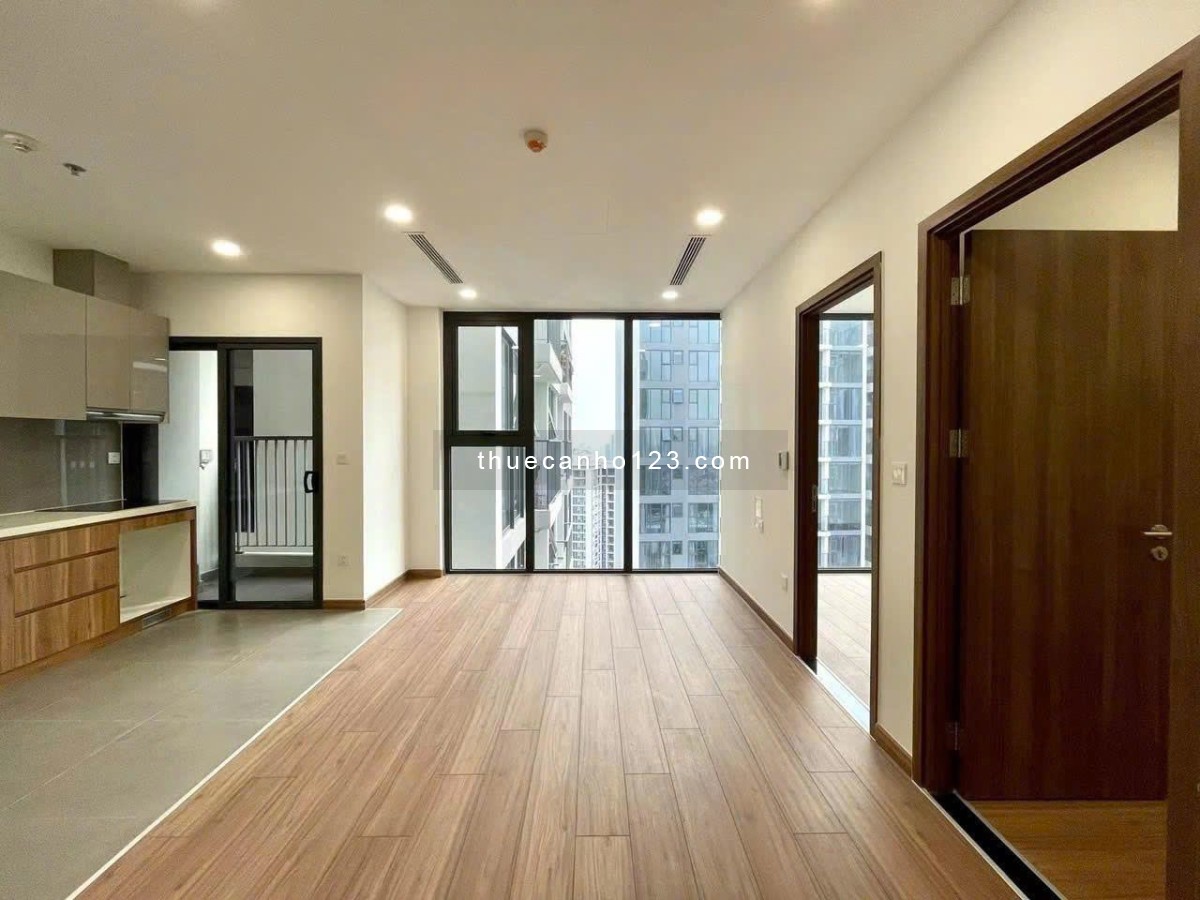 Cho thuê căn hộ 2pn, 1wc, 52m², nội thất cơ bản, giá 13 triệu/tháng