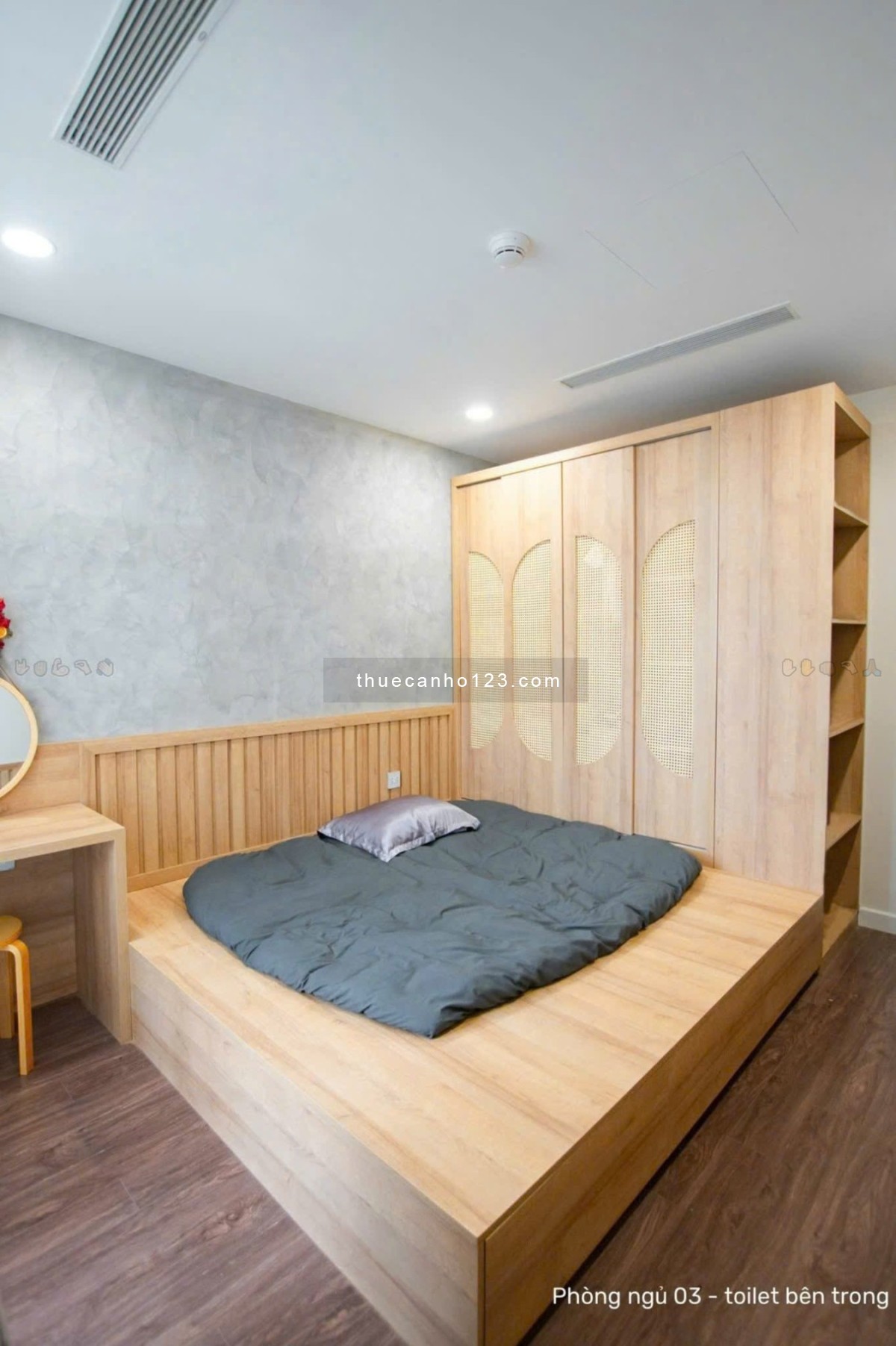 Cho thuê căn hộ Sunshine Sky City 3pn, 3wc, 106m², full nội thất, giá 23,5 triệu/tháng (TL)