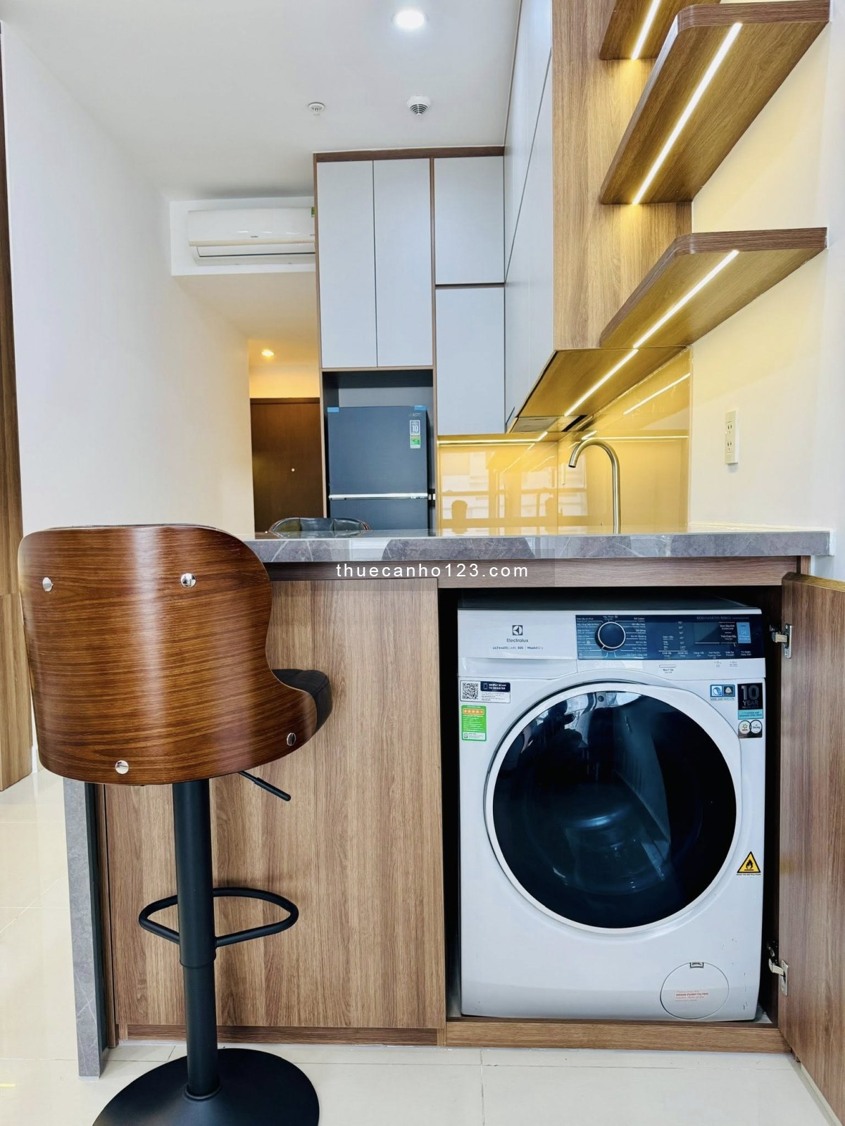 Officetel Sunrise City – Full Nội Thất Mới 100%