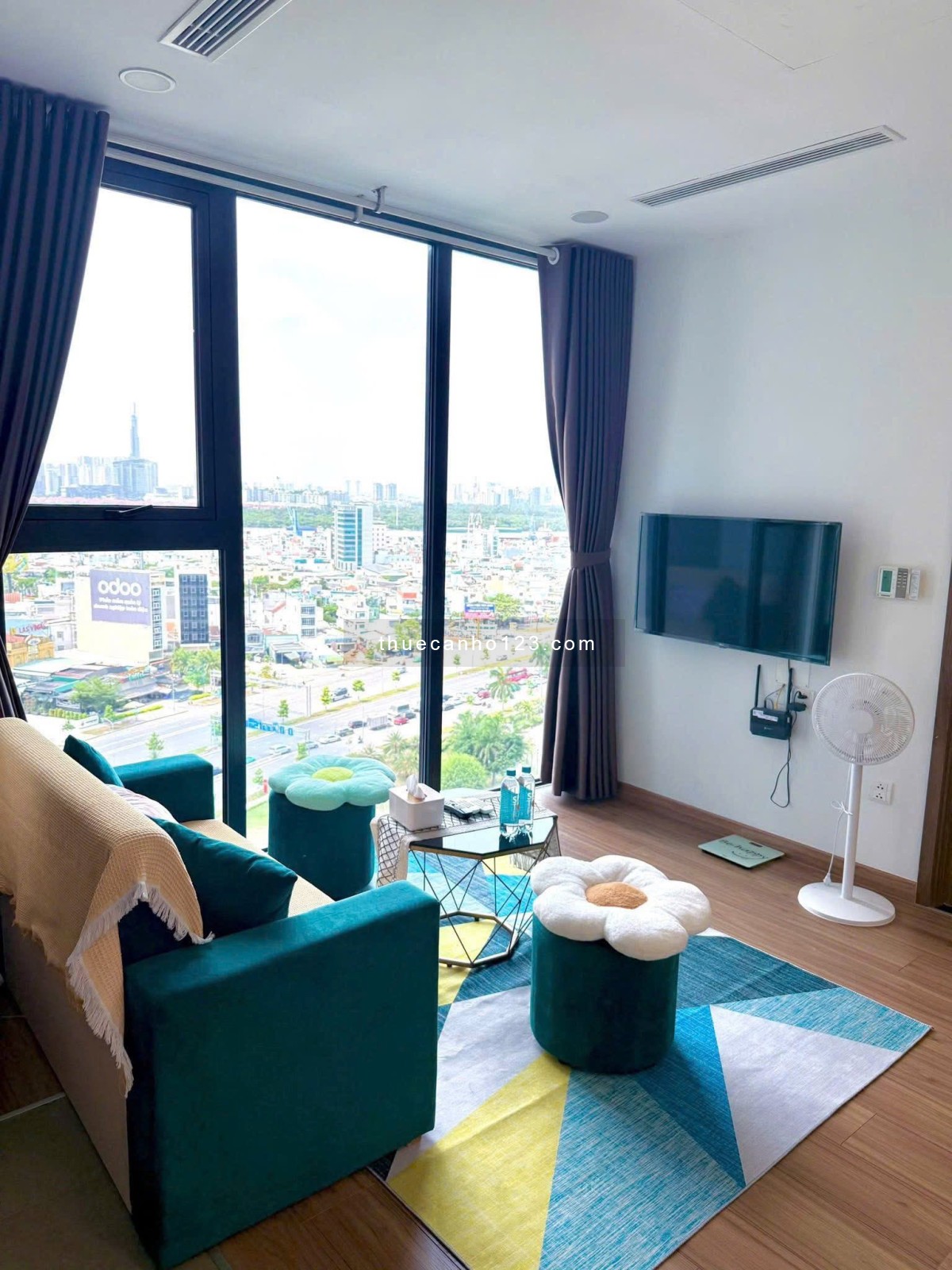 Eco Green Sài Gòn quận 7 cho thuê căn hộ 2pn, 1wc, 52m², full nội thất, giá 14,5 triệu