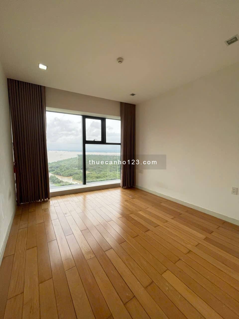 Sunshine Diamond River – 2PN+1 kho, 2WC, 125m², view sông