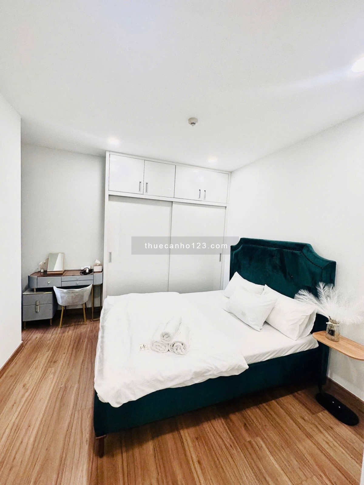 Eco Green Sài Gòn quận 7 cho thuê căn hộ 2pn, 1wc, 52m², full nội thất, giá 14,5 triệu