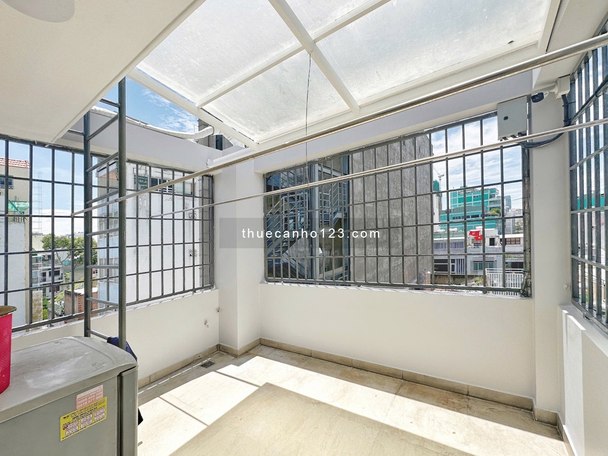 Cho thuê căn hộ Studio Cửa sổ Q1 gần cầu Calmette, cầu Ông Lãnh, chợ Bến Thành, Takashimaya