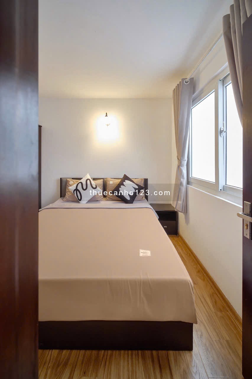 Căn hộ tách bếp 50m² – Ban công – Ngay Sân Bay Tân Bình, gần Phú Nhuận, Quận 10