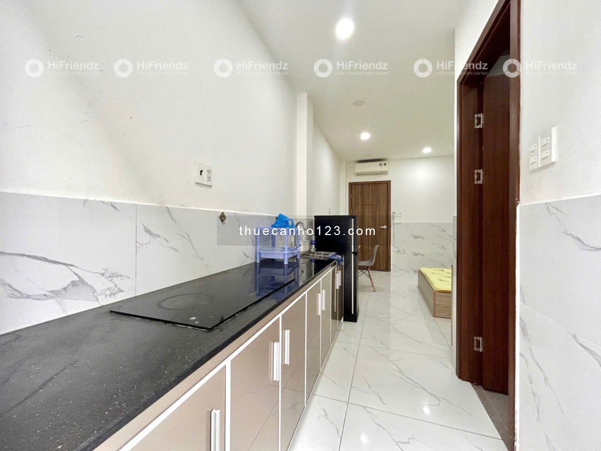 Mặt tiền đường Trần Hưng Đạo, Quận 5 – Có thang máy