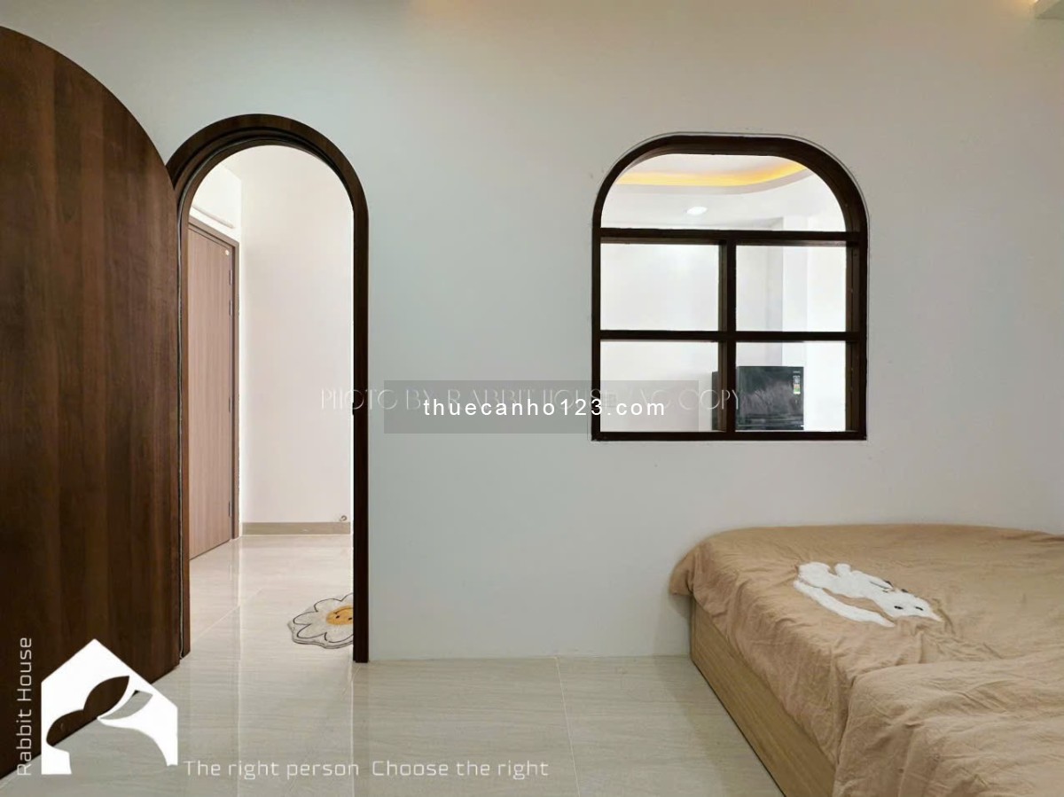 Cho Thuê Căn Hộ 1PN Ban Công Siêu Thoáng – Máy Giặt Riêng ngay Khu K300, Công Viên Hoàng Văn Thụ