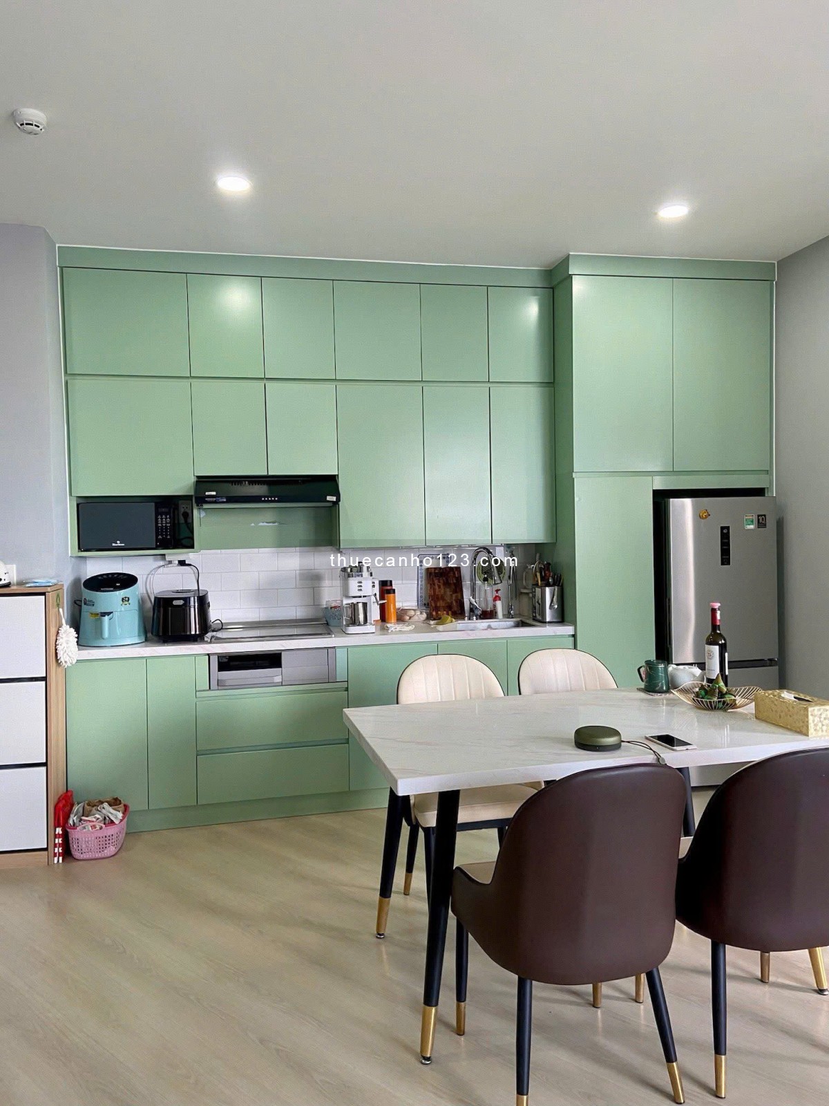 Căn hộ Cộng Hòa Garden,TB căn 1p ngủ, Nội thất mới 10tr5/th.