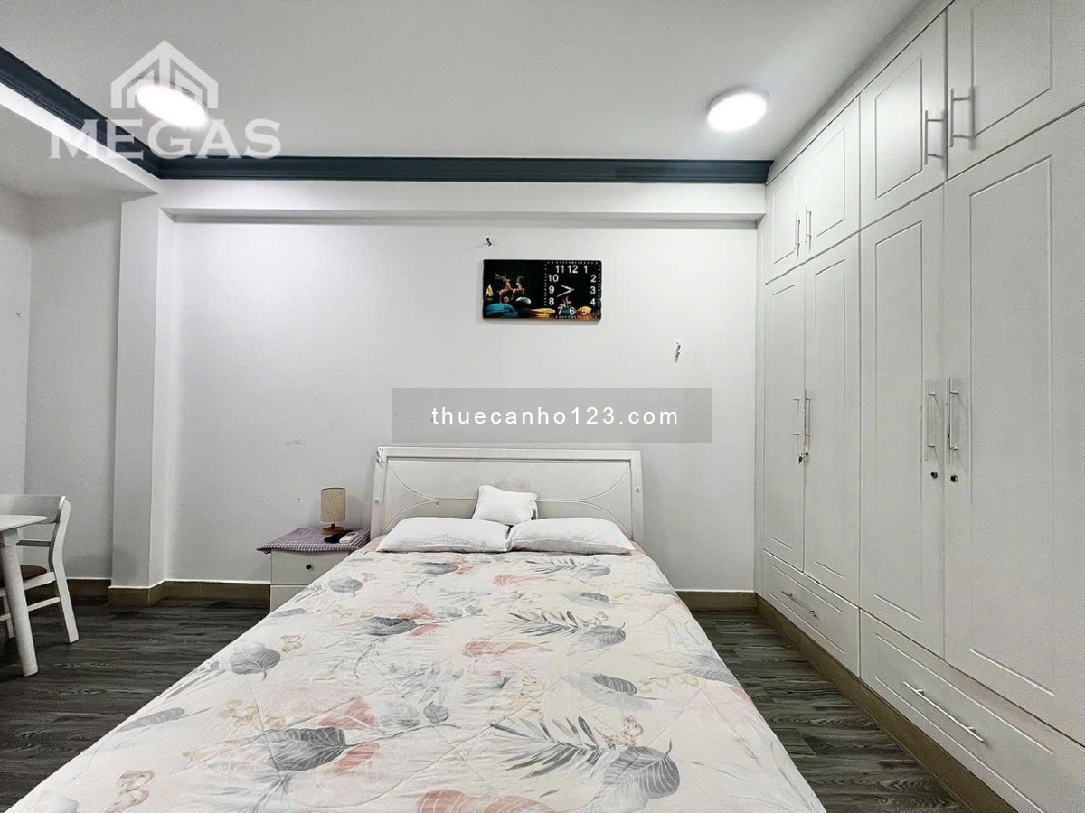 Cho thuê căn hộ Studio Ban công thoáng mát Q1 gần Ngã Sáu Phù Đổng, công viên Tao Đàn, chợ Bến Thành