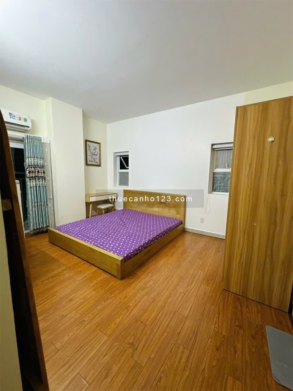 Cho thuê căn hộ 3PN tại Oriental Plaza Âu cơ, 103m2, 3PN, 2WC, Nội thất đầy đủ, giá thuê 16tr/th