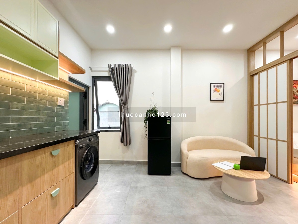 Căn Hộ Tách Bếp có Máy Giặt Riêng ngay Ngã Tư Bảy Hiền Tân Bình gần Quận 10, Quận 3