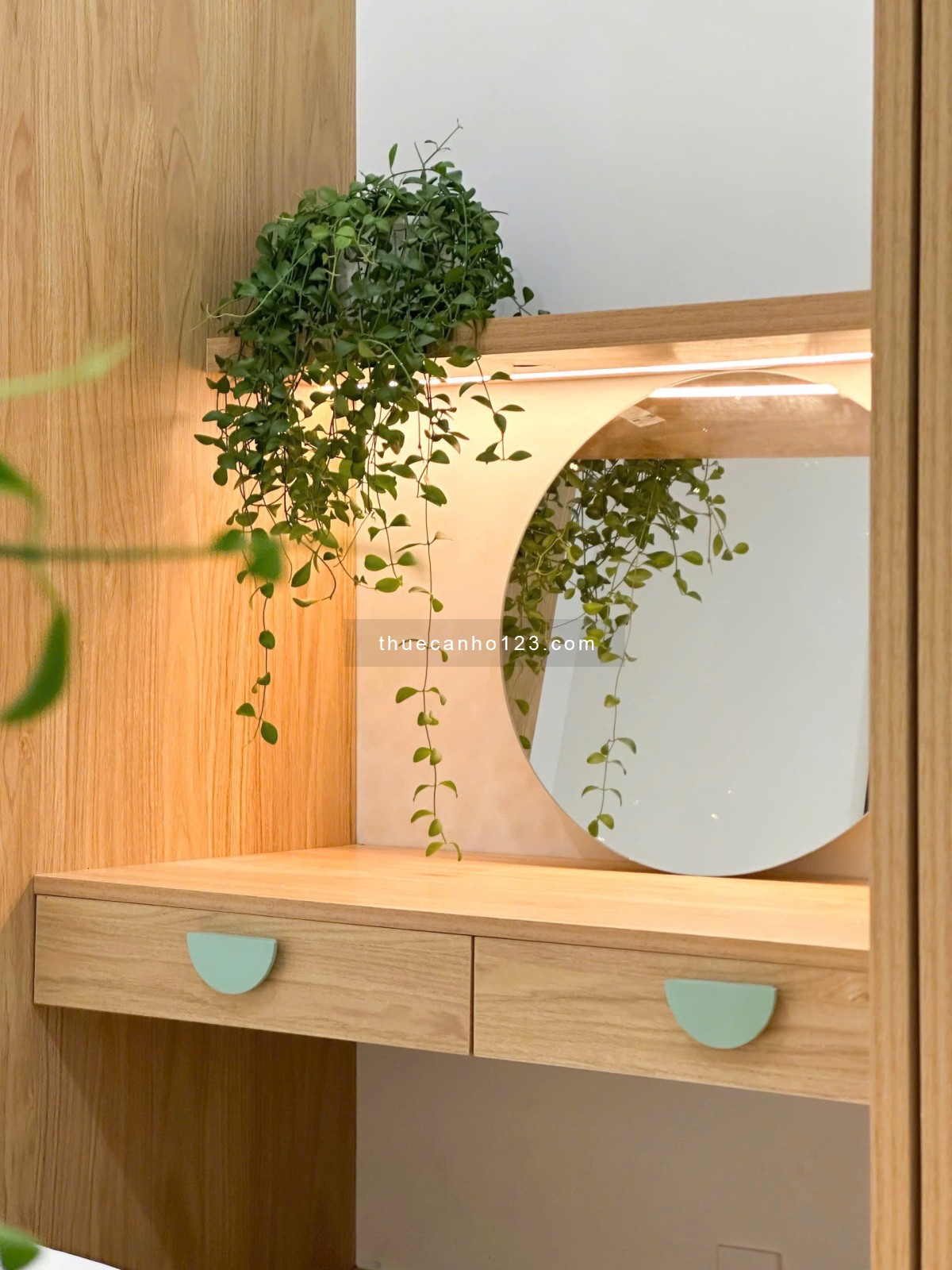 Căn Hộ Tách Bếp có Máy Giặt Riêng ngay Ngã Tư Bảy Hiền Tân Bình gần Quận 10, Quận 3