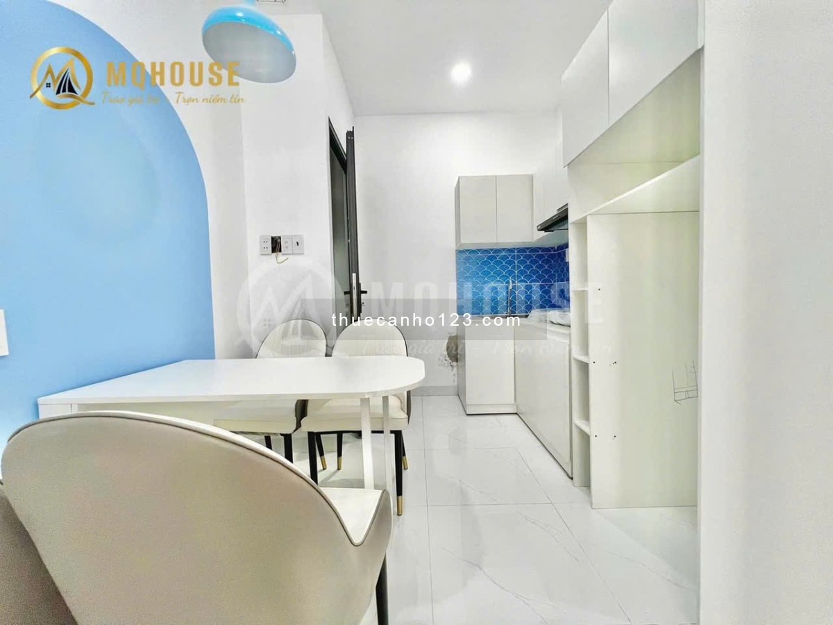 Cho Thuê Căn Hộ Dịch Vụ Full Nội Thất Ban Công Lớn nằm ở Trung Tâm Bình Thạnh, ngay Ngã Tư Hàng Xanh