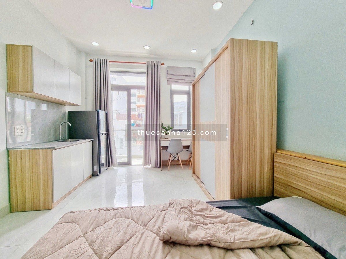Căn hộ 1pn tách bếp ban công full nội thất gần sân bay tân sơn nhất cv Hoàng Văn Thụ Tân Bình