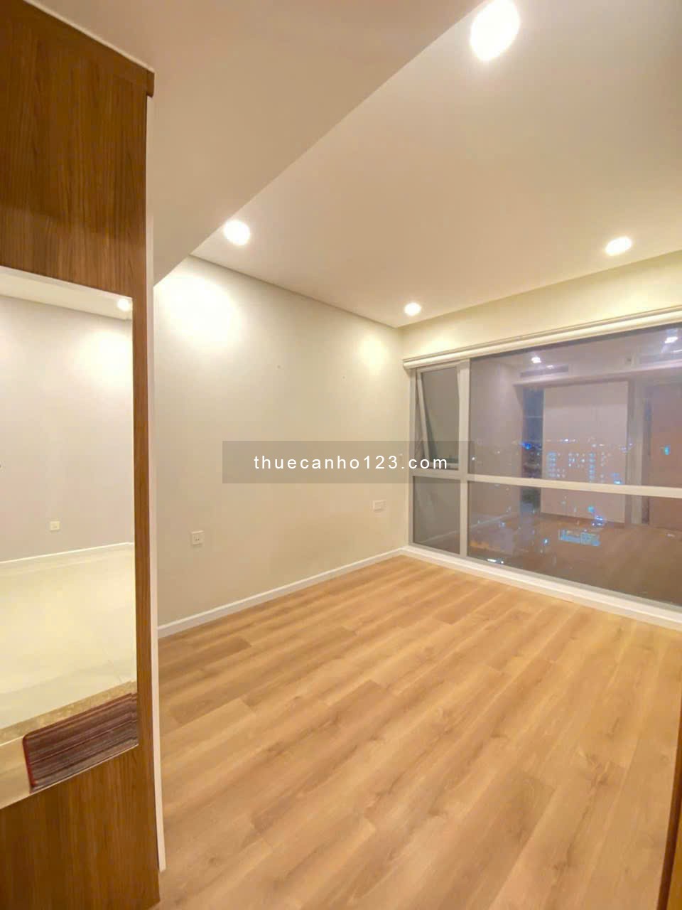 Căn hộ cao cấp 1p ngủ Cộng Hòa Garden, giá thuê 11tr