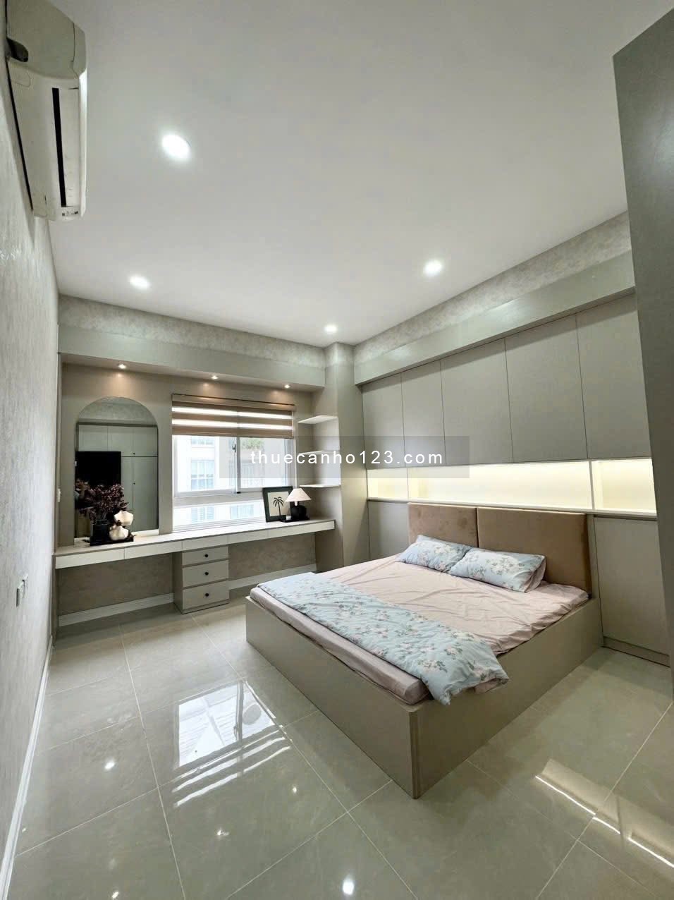 Cho thuê căn hộ Orchard Garden Phú Nhuận, 74m2, 2pn, 2wc, Nội thất đầy đủ, giá 17.5tr/th.