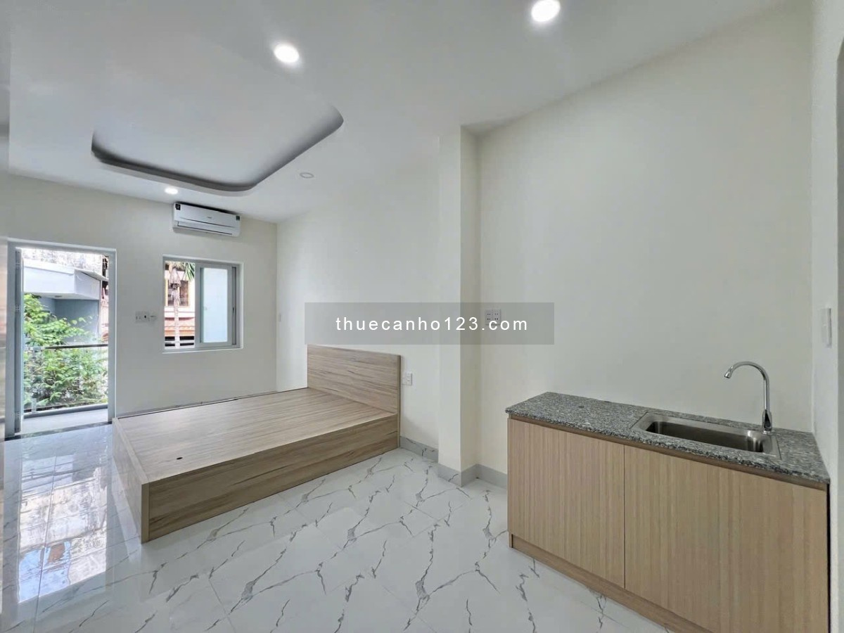 Cho thuê căn hộ Studio Ban công Sạch sẽ Q1 gần Ngã Sáu Phù Đổng, chợ Bến Thành, công viên 23 tháng 9