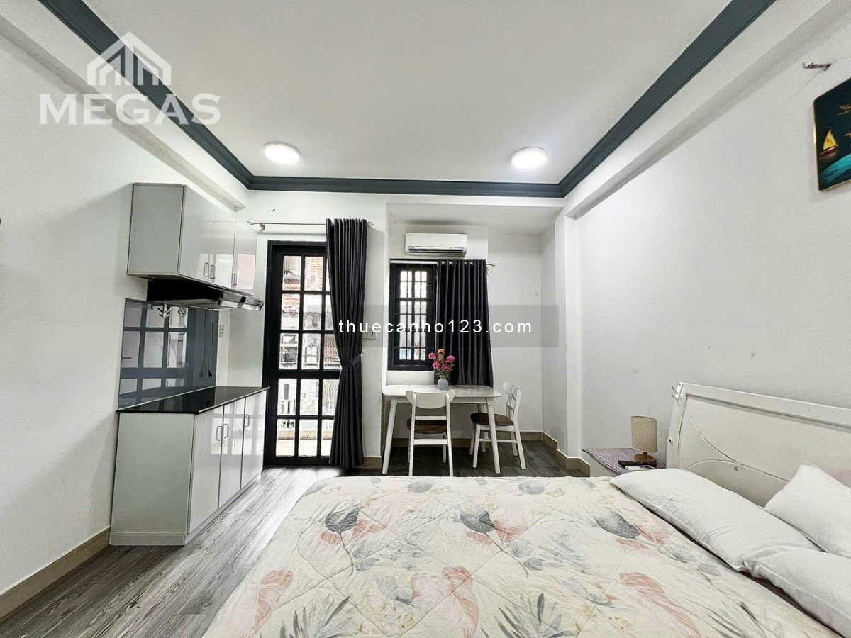 Cho thuê căn hộ ban công full nội thất Q1, ngay công viên Tao Đàn, nút giao Phù Đổng, chợ Bến Thành,