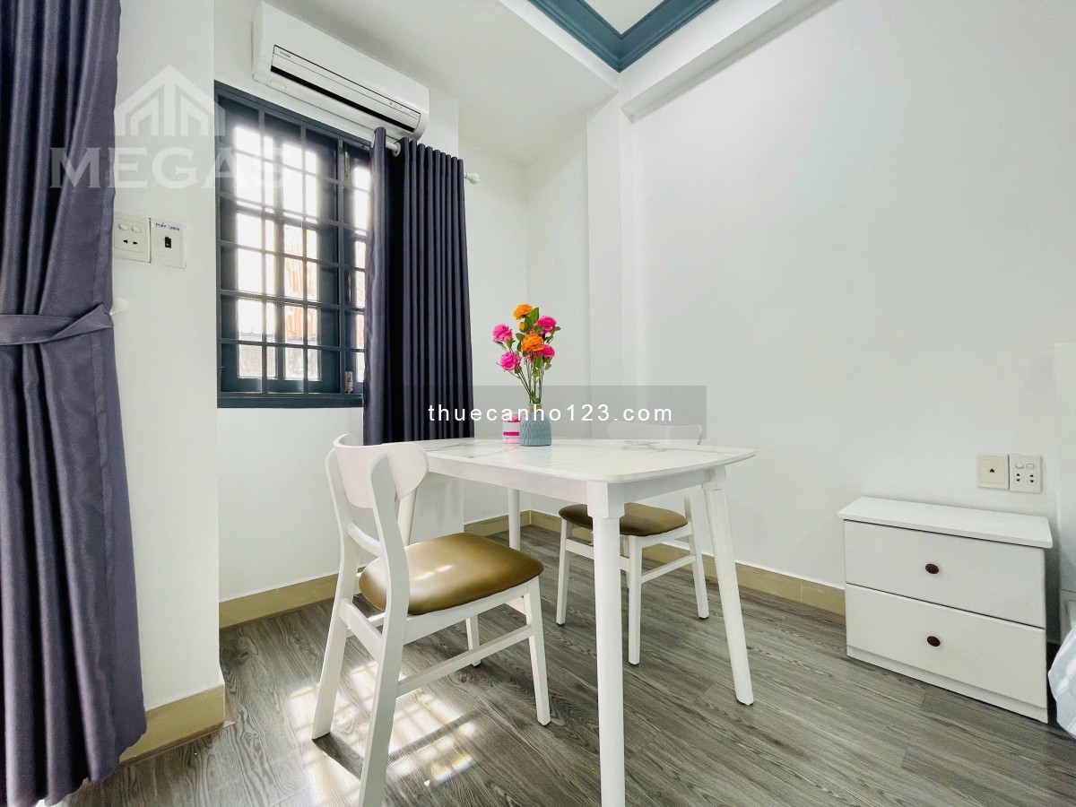 Cho thuê căn hộ ban công full nội thất Q1, ngay công viên Tao Đàn, nút giao Phù Đổng, chợ Bến Thành,