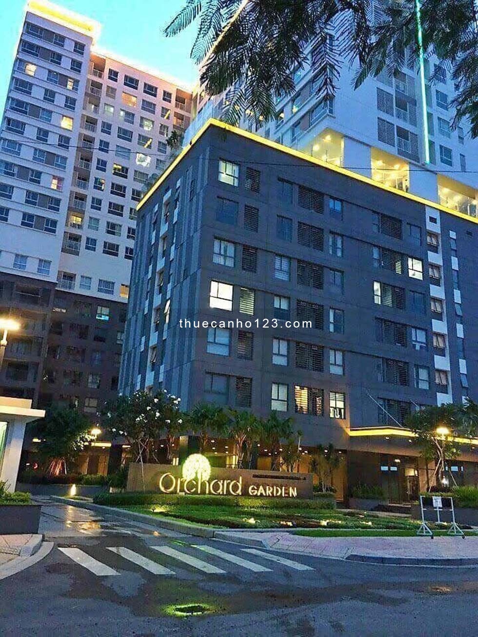 Cho thuê căn hộ Orchard Garden Phú Nhuận, 74m2, 2pn, 2wc, Nội thất đầy đủ, giá 17.5tr/th.