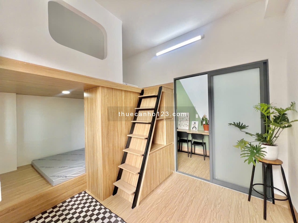 Cho thuê căn hộ 1PN duplex Tân Bình có ban công gần Sân bay TSN, K300, Etown