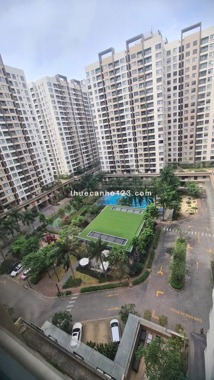 Cho thuê căn 56m2 2pn 1wc, có 2 máy lạnh máy nước nóng rèm view hồ bơi siêu đẹp chỉ 8,5Tr