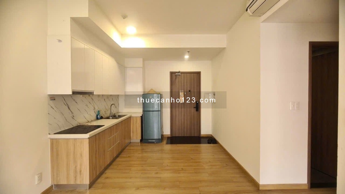 Cho thuê căn 56m2 2pn 1wc, có 2 máy lạnh máy nước nóng rèm view hồ bơi siêu đẹp chỉ 8,5Tr