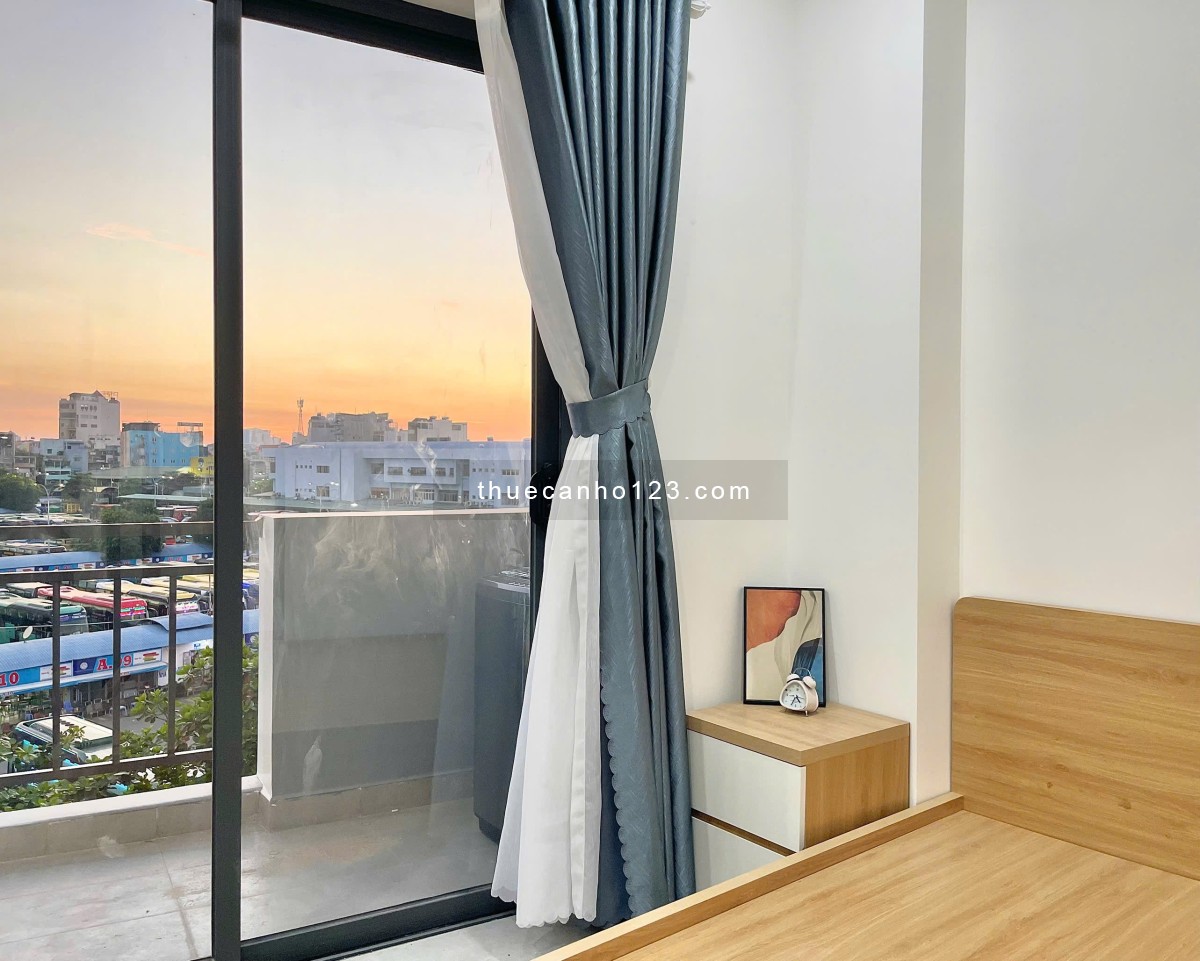 Cho Thuê Căn Hộ Mới 100% nằm ngay Trung Tâm Bình Thạnh gần Ngã Tư Hàng Xanh thuận tiện qua Q1,2,3,10