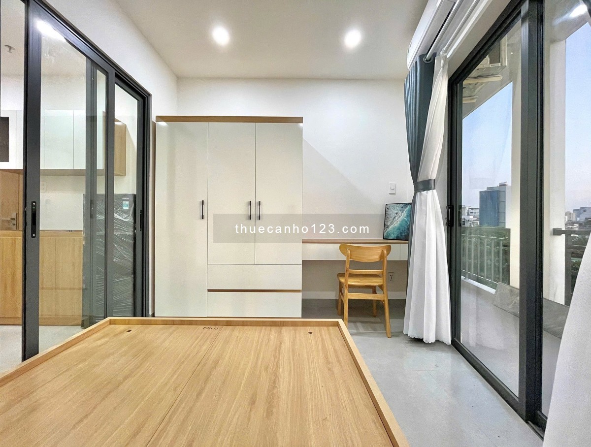 Cho Thuê Căn Hộ Mới 100% nằm ngay Trung Tâm Bình Thạnh gần Ngã Tư Hàng Xanh thuận tiện qua Q1,2,3,10