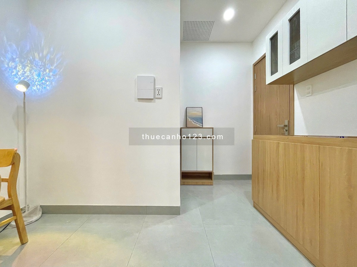 Cho Thuê Căn Hộ Mới 100% nằm ngay Trung Tâm Bình Thạnh gần Ngã Tư Hàng Xanh thuận tiện qua Q1,2,3,10