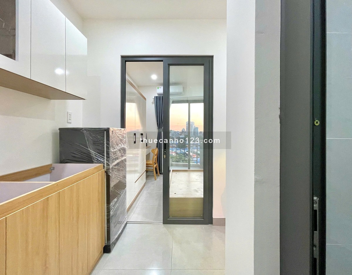 Cho Thuê Căn Hộ Mới 100% nằm ngay Trung Tâm Bình Thạnh gần Ngã Tư Hàng Xanh thuận tiện qua Q1,2,3,10