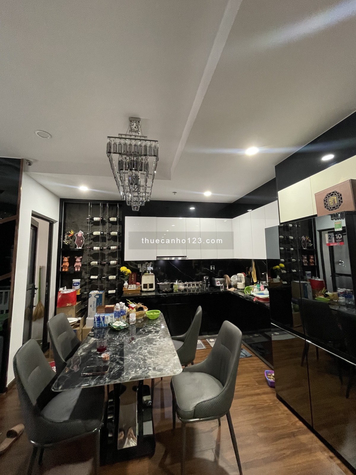 Cho thuê căn hộ 80m2 2pn 2wc full nội thất cao cấp chỉ 15Tr - Miễn phí quản lý tới t11/2026