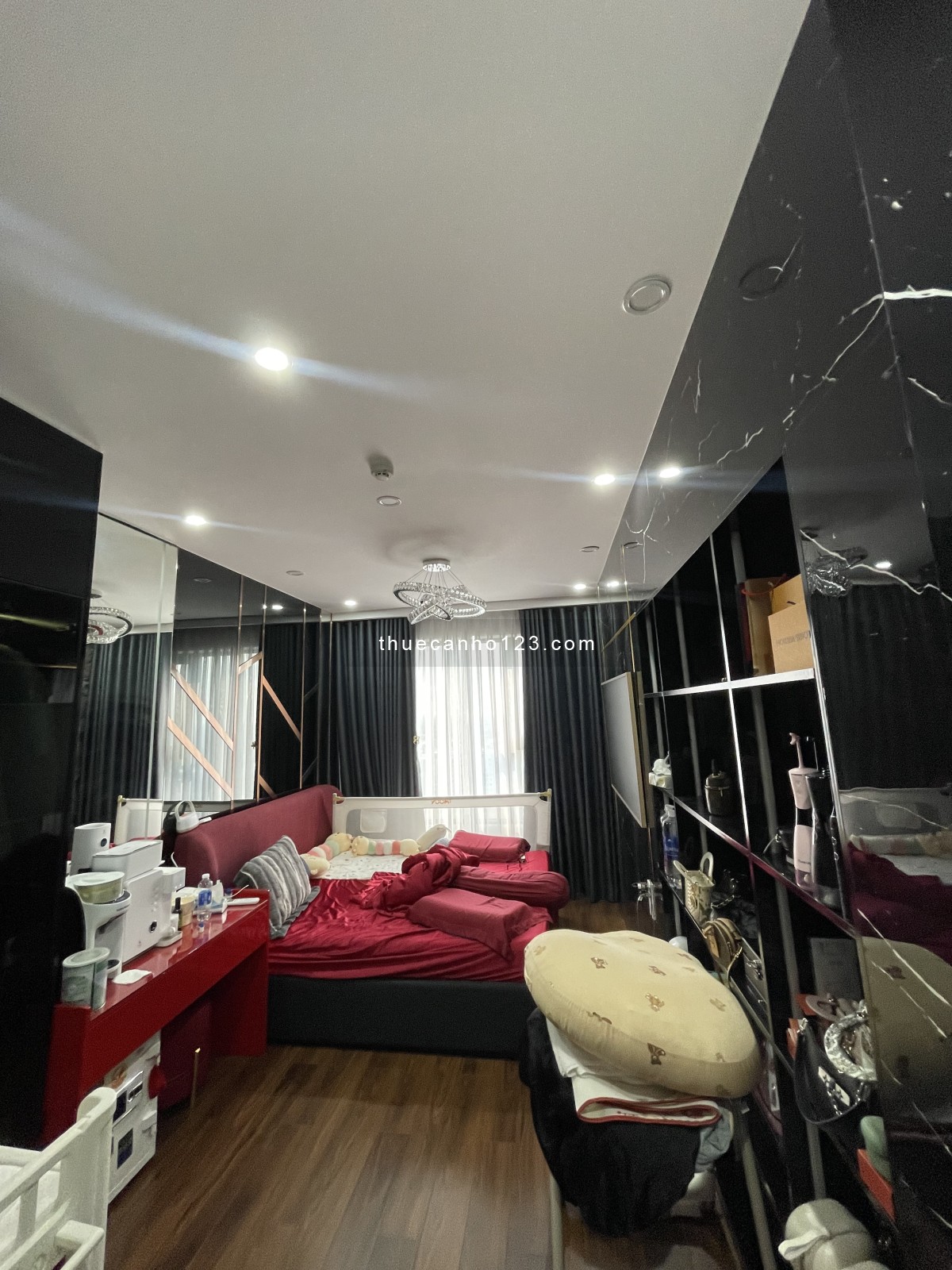 Cho thuê căn hộ 80m2 2pn 2wc full nội thất cao cấp chỉ 15Tr - Miễn phí quản lý tới t11/2026