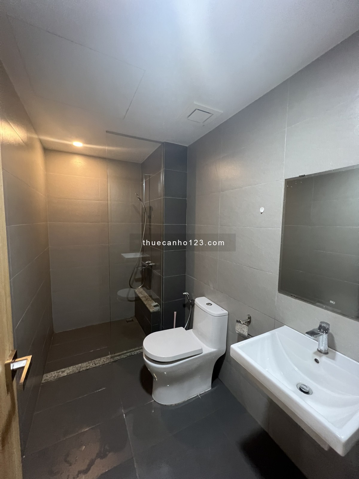 Giỏ Hàng Cho Thuê Căn Hộ Chung Cư Cao Cấp Celadon City Quận Tân Phú, kế AEON Mall, 1PN đến 3PN